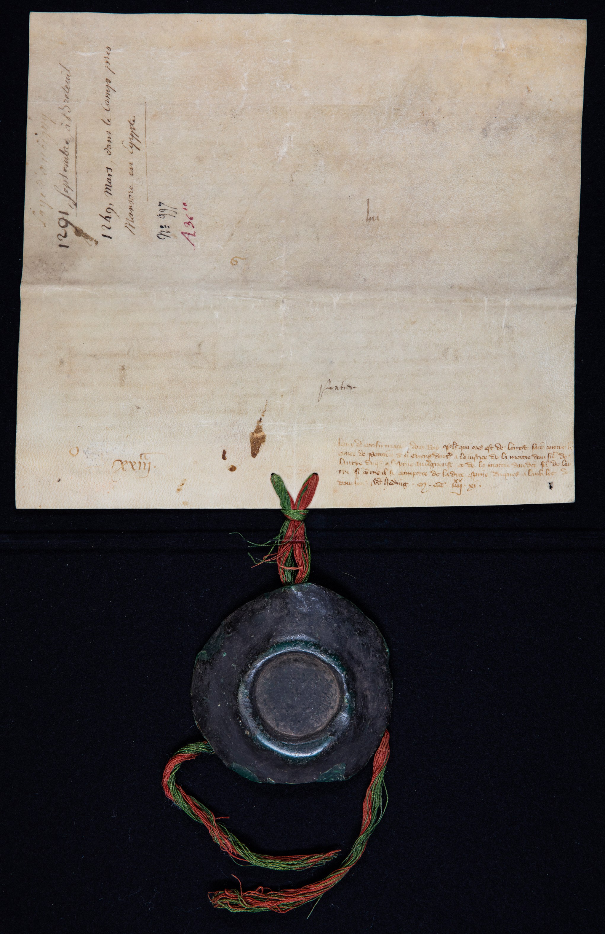 http://images.monasterium.net/illum/IllUrk/1291-09-99_Dainville_AD_Pas-de-Calais_A36_10_frad062_a_0036_010_0002_klein.jpg
