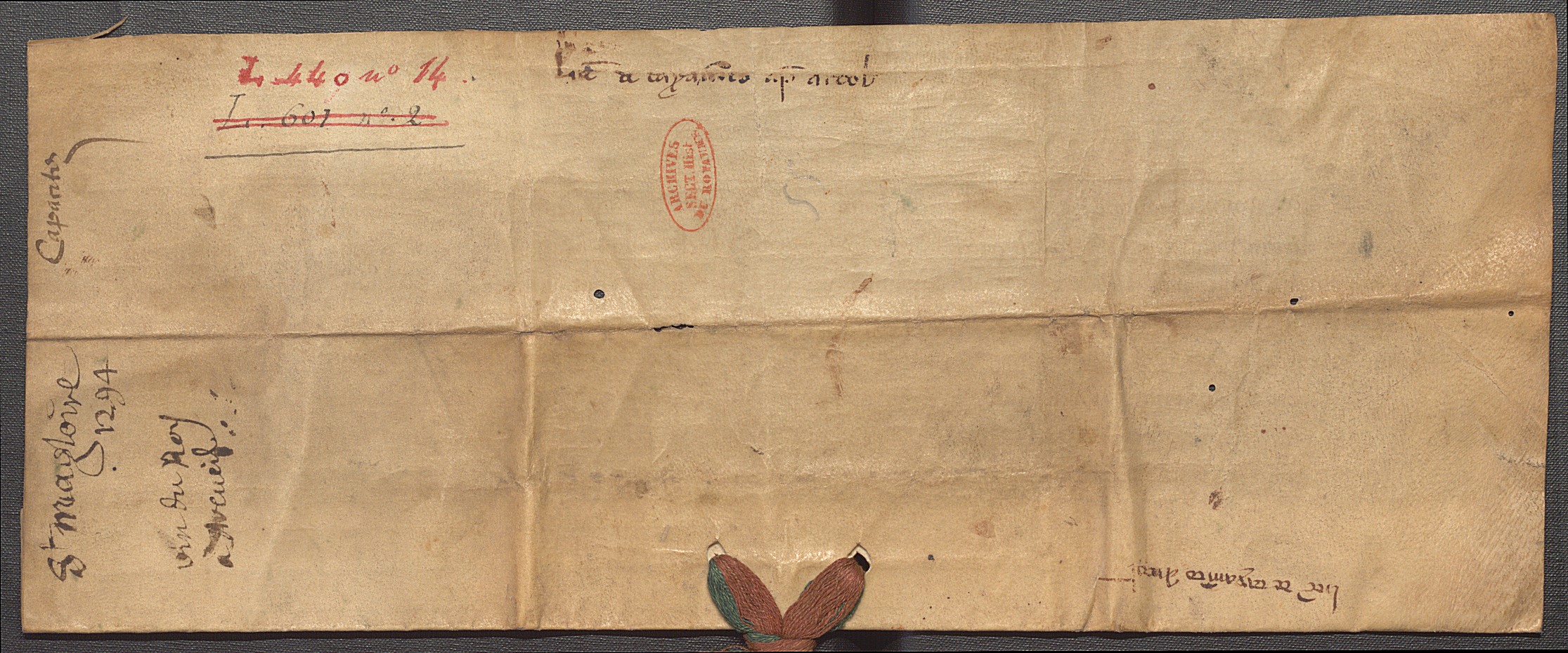 http://images.monasterium.net/illum/IllUrk/1294-10-99_Paris_AN_L440_no14_verso_scan_GB.jpg