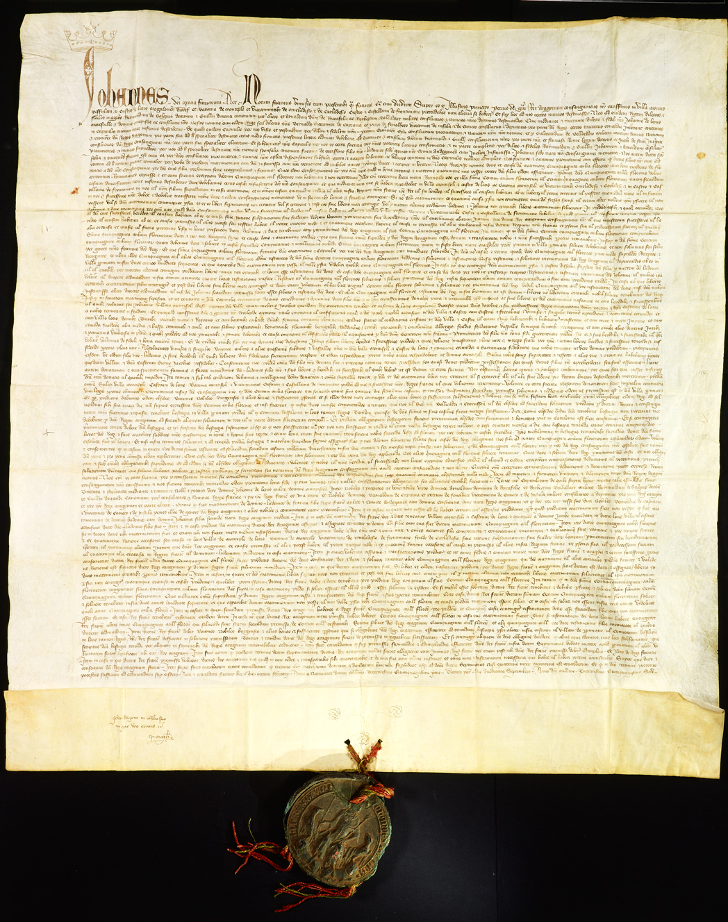 http://images.monasterium.net/illum/IllUrk/1356-09-12_J590_no20_fran_0125_3191_a_kl.jpg