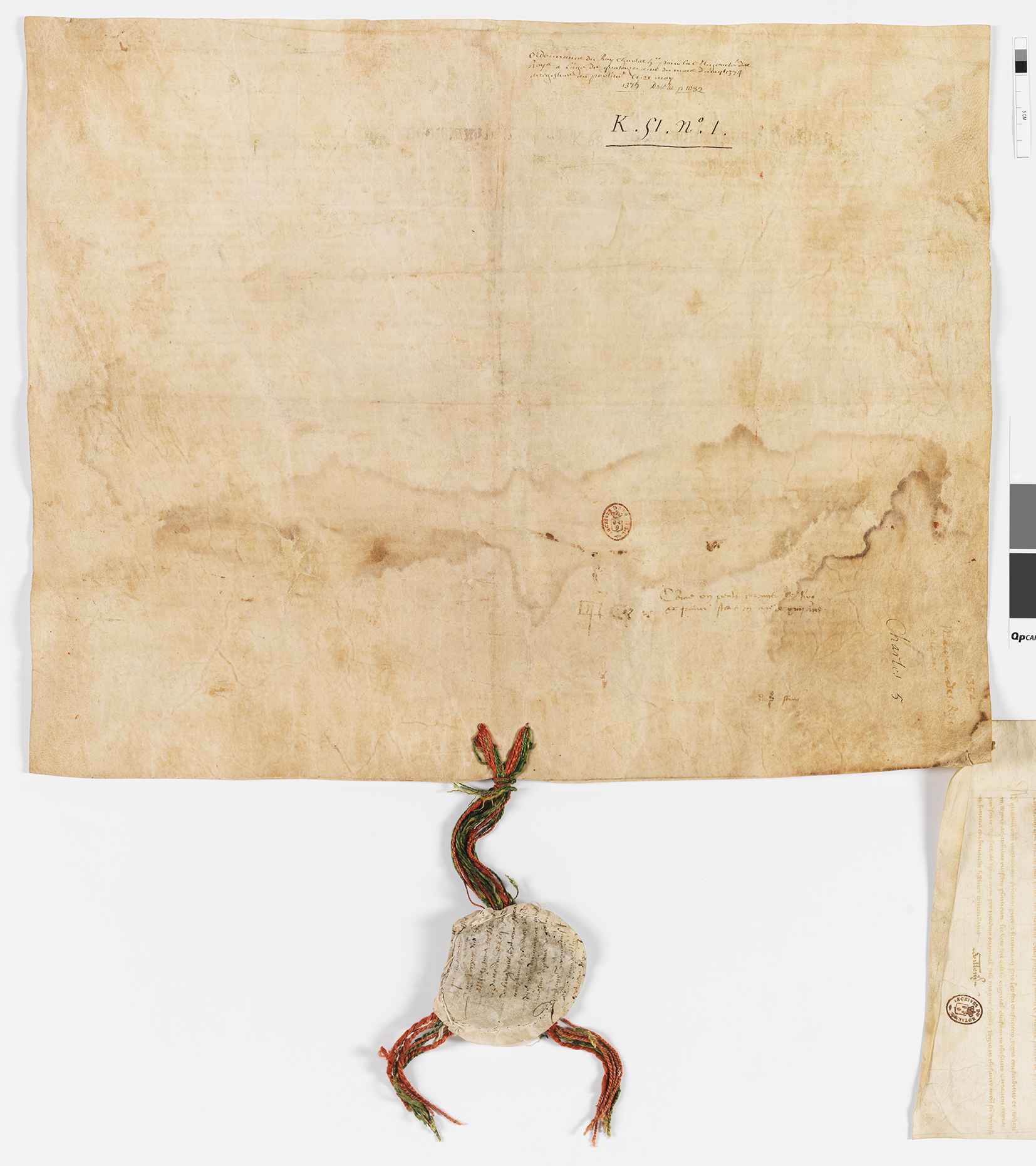 http://images.monasterium.net/illum/IllUrk/1374-08-14_Paris_AN_K51A_no1_numh005452.jpg