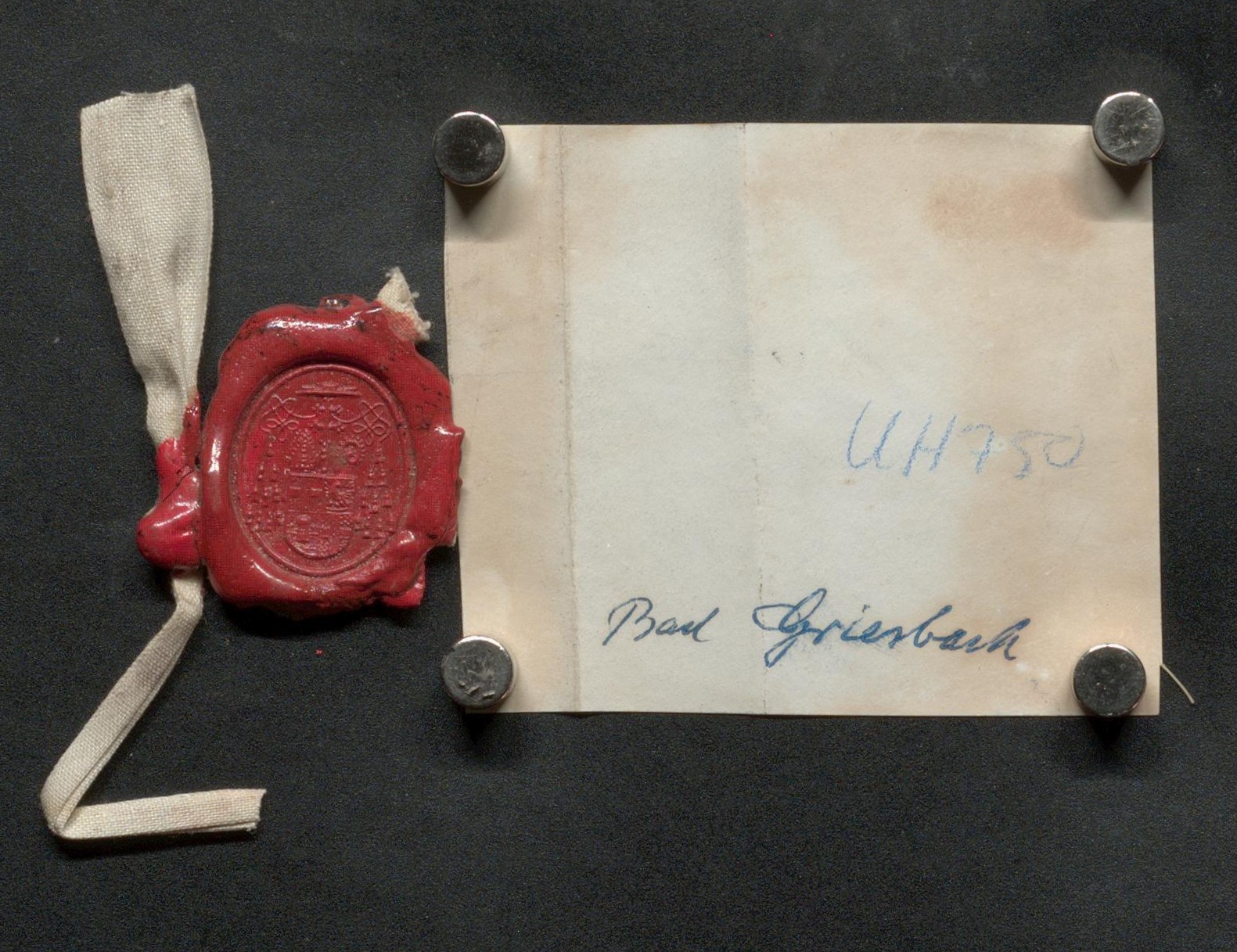 EAF_Urkundensammlung-Haid_750h_v.jpg