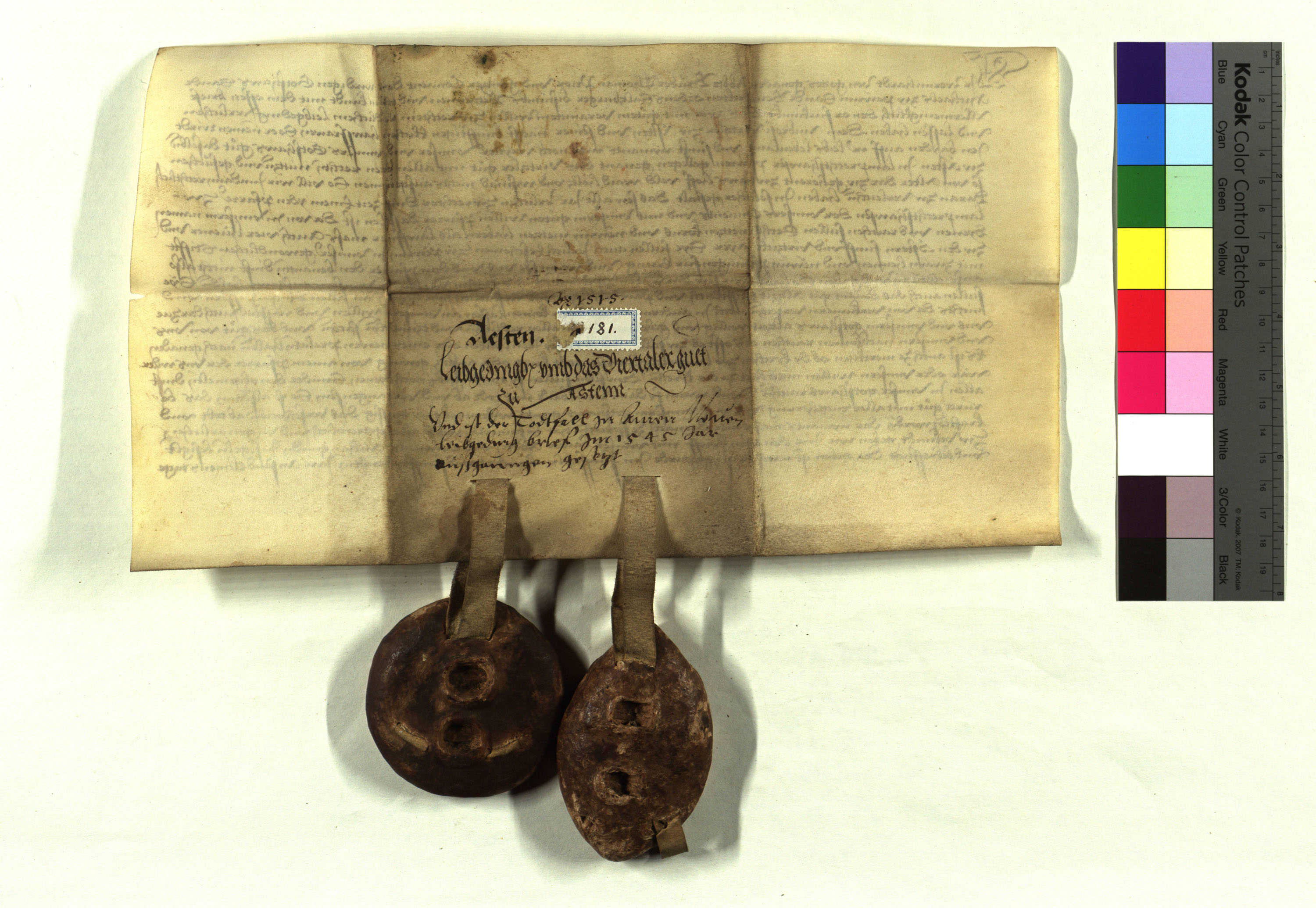 StAMB-Urkunden_15151123_A-0181_v.jpg